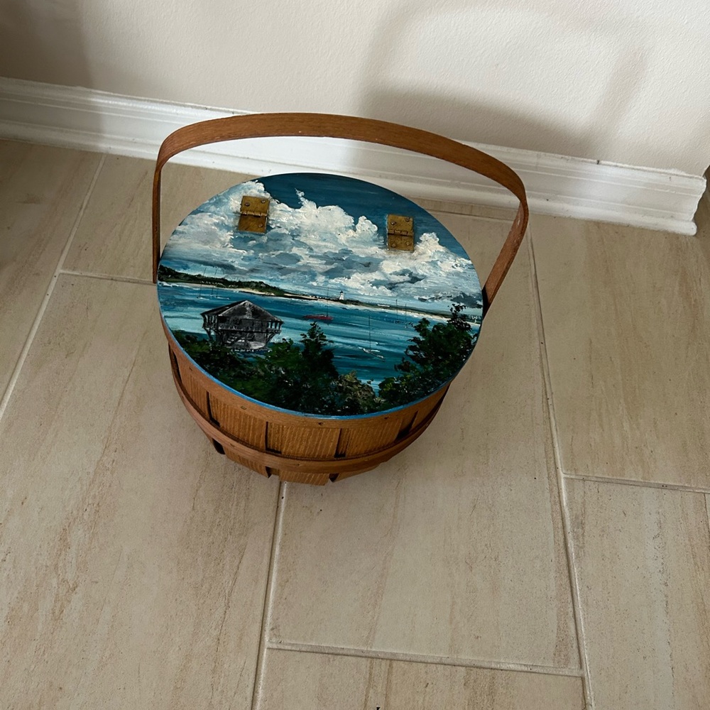 Basketville hand, painted and sign by artist basket from Putney Vermont